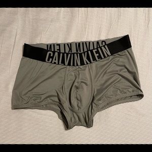XL Calvin Klein boxer brief
